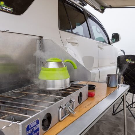 Collapsible_Silicone_Kettle_On_Stove_1500x1000__97498(1)