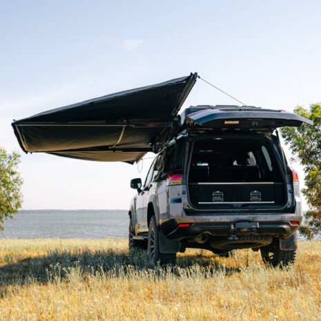 Deltawing-180-Carousel-600x600-3