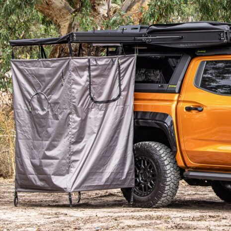 ensuite-12000-x-1600-black