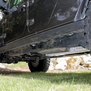 The Long Ranger 70L Auxiliary Fuel Tank Jeep Gladiator JT V6 Petrol