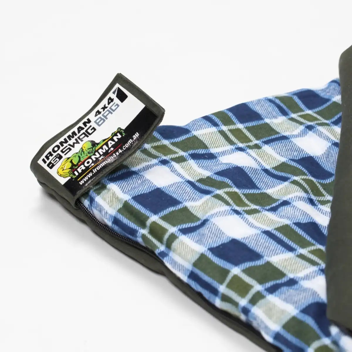 -5_Swag_Bag_Feature__79096 (1)