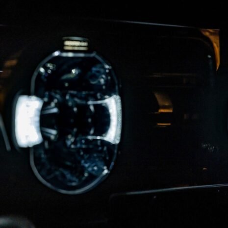 IDL0901C_scope_9_inch_LED_driving_light_lifestyle_3_1500x1000__36111(1) IDL0901C_scope_9_inch_LED_driving_light_lifestyle_3_1500x1000__36111(1)
