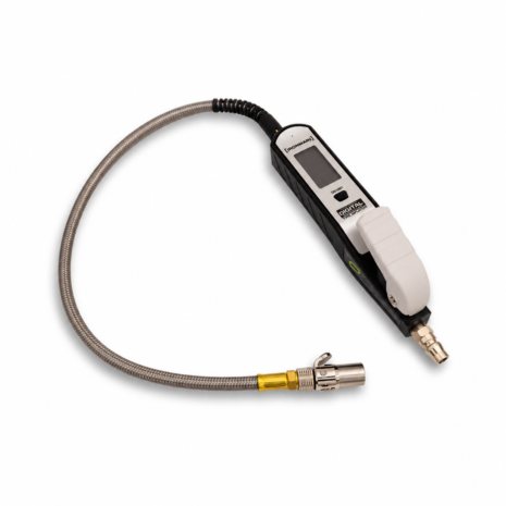 Ironman Digital Tire Inflator Gauge Ironman 4x4 Rechargeable Digital Tyre Inflator with Backlit LCD Display and Stainless Steel Braided Hose