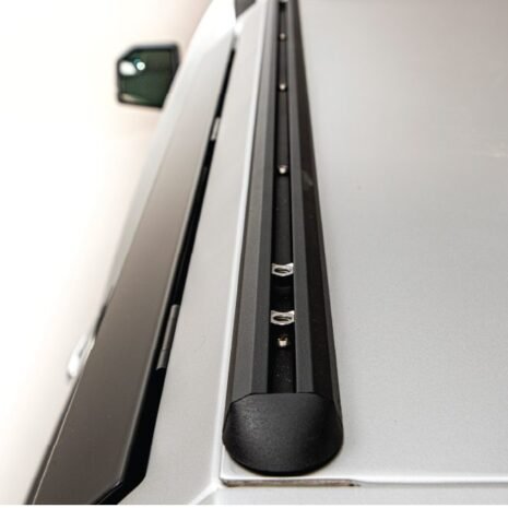 RSI-Smartcap-EVOs-07-Universal-Roof-Rails